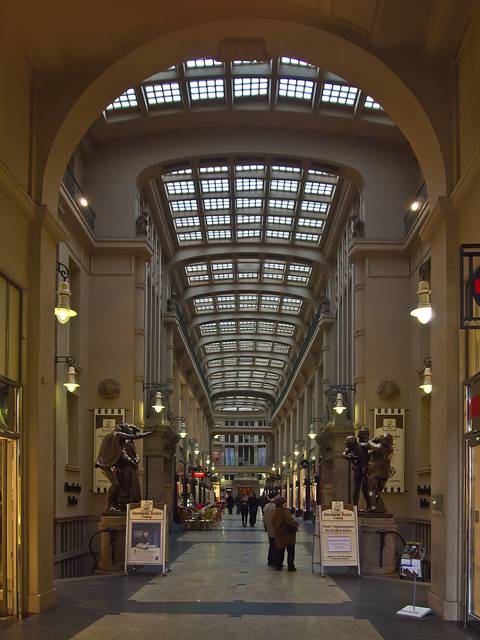 Mädlerpassage. The sculpture shows a scene from Goethe's Faust and marks the entrance to Auerbachs Keller