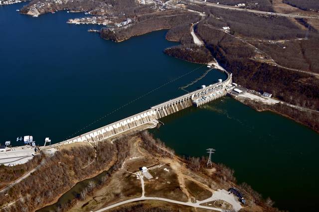 Bagnell Dam