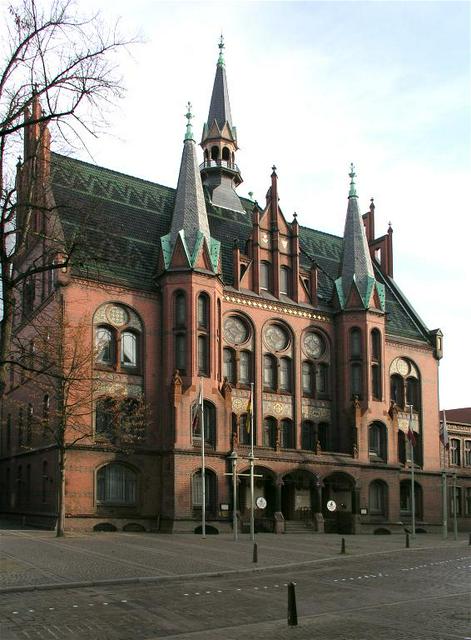 Neumünster Rathaus
