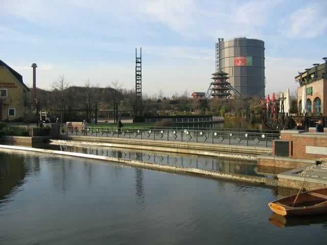 View from CentrO promenade to the gasometer