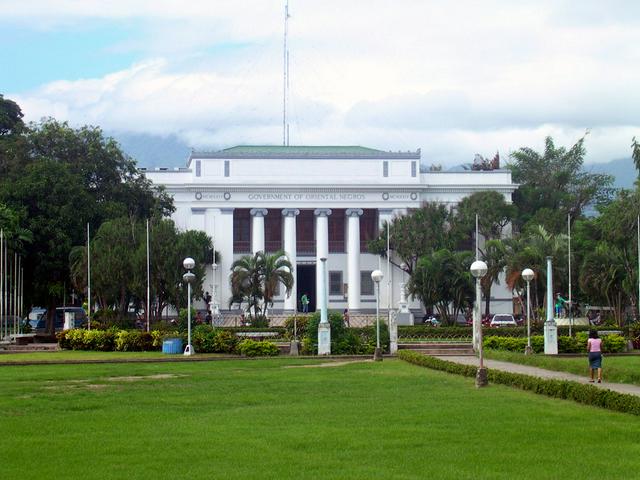 Negros Oriental Capitol