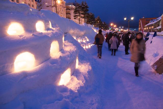 A scene of Otaru's famous Snow Light Path Festival (Yuki Akari no Michi) at the Otaru canal