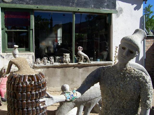 A statue at the Owl House