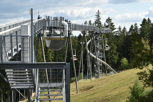 "Panoramic adventure bridge" at Kappe Winterberg