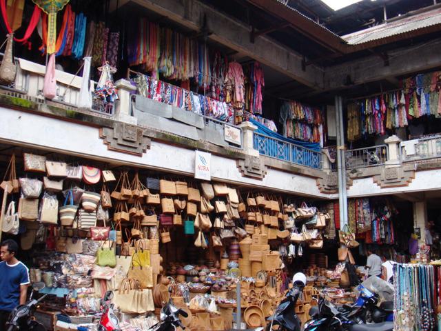 Inside Ubud Market