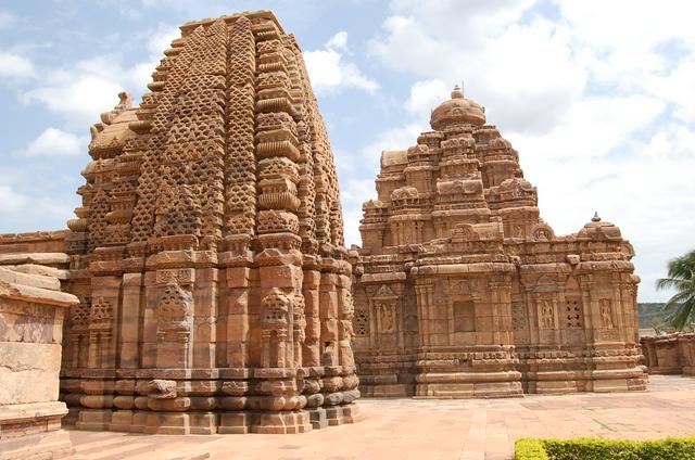 Mallikarjuna and Kashivishwanatha Temples