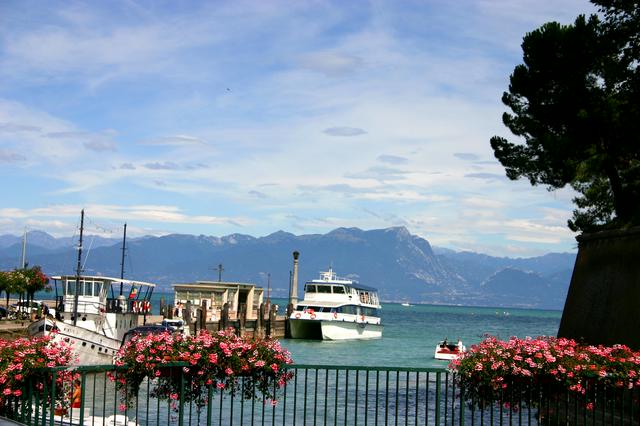 Ferry pier