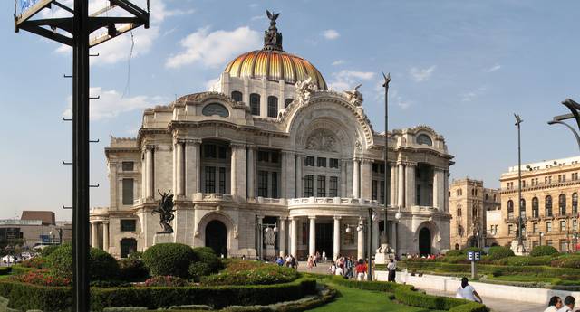 Plaza Bellas Artes Mexico City