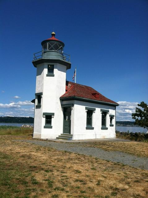 Historic Point Robinson Lighthouse