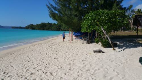 Port Olry Harbour Beach by EST