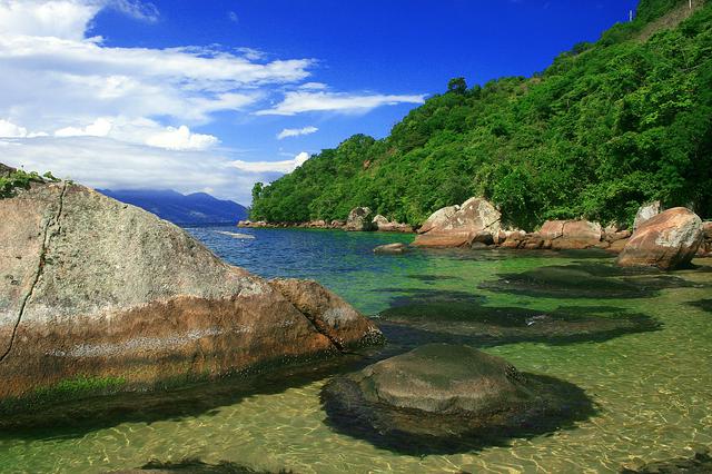 Feiticeira Beach on Ilha Grande