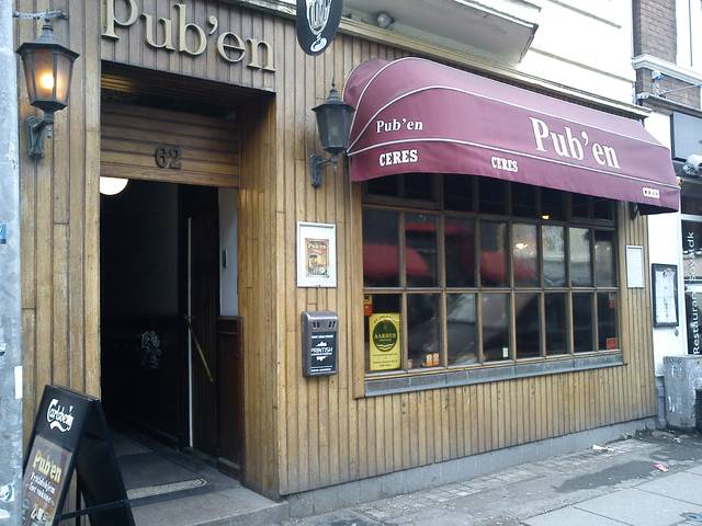 While several new fancy spots have appeared in recent years, Frederiksbjerg is well stocked on old, traditional værtshus bars.