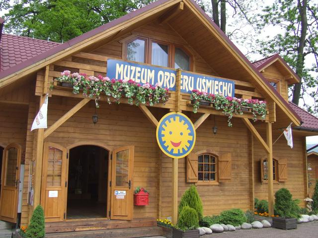 Order of the Smile Museum