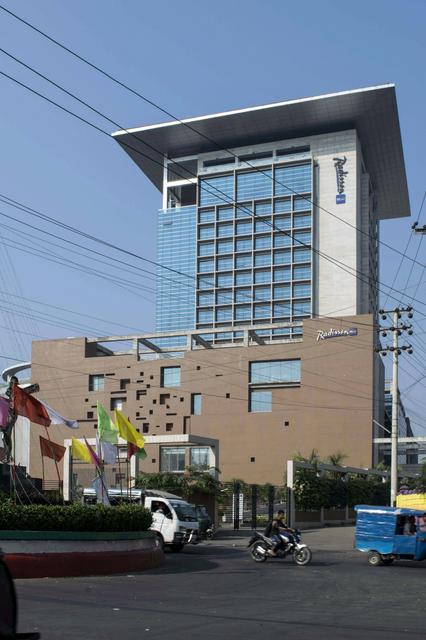 Radisson Blu Chittagong Bay View
