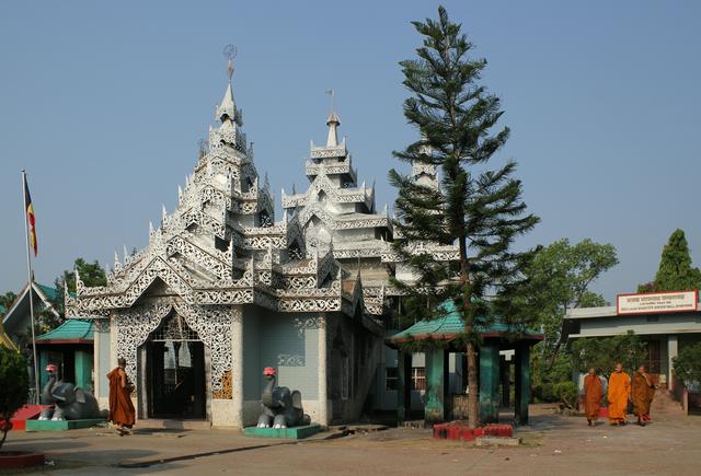 The Rajban Bihar Buddhist temple (Rajbana Vihara)