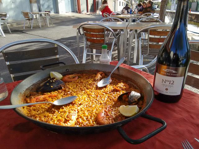 Paella de marisco (seafood paella) at Restaurante L'Illa