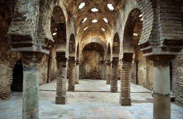 Baños Árabes (Arab Baths)