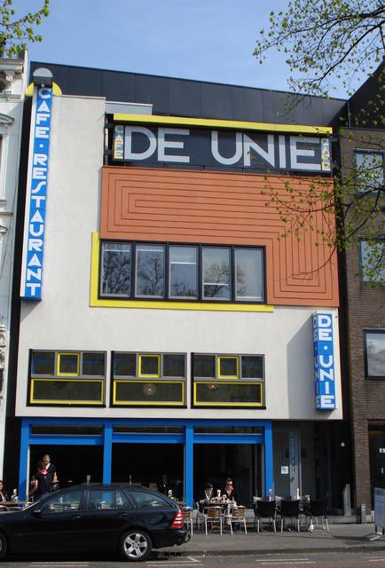 Cafe de Unie is a Rotterdam institution