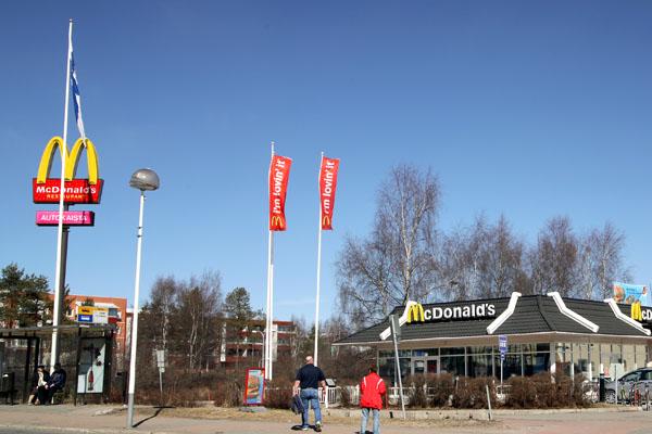 The (second) most northern McDonalds in the world