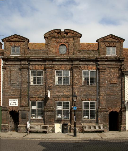 Old Rye Grammar School, built in 1636