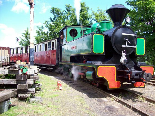 Triumph arriving with a train on the Sittingbourne and Kemsley Light Railway