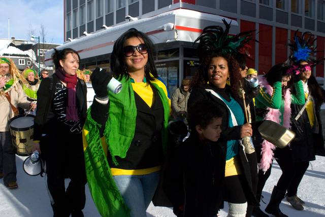 Samba parade in the March No siesta fiesta Latin Music Festival