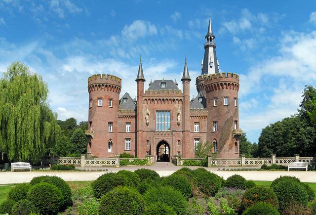 Schloss Moyland, one of the many castles of North Rhine-Westphalia