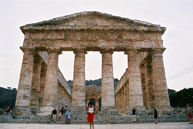 The temple of Segesta