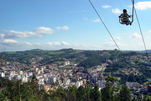 Serra Negra seen from the cable car to Pico da Fonseca.