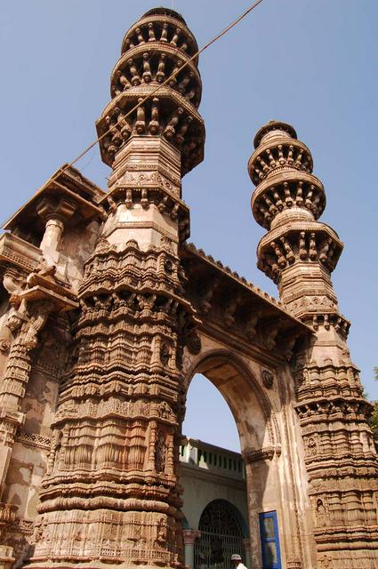 Jhulta Minara (Shaking Minarets) at Sidi Bashir Mosque, Sarangpur