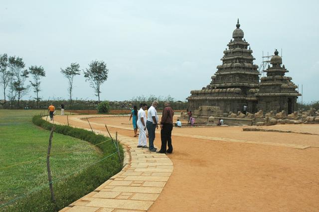 Shore Temple (c. 700 CE), Mamallapuram