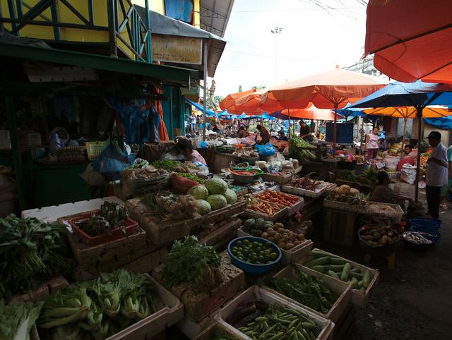 Stalls in the main pasar (bazaar, or market)