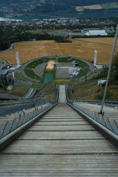 120 meters to jump, Lysgårdsbakkene