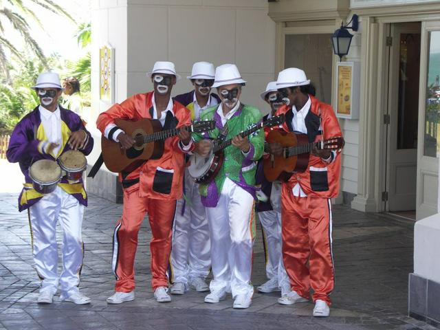 Live entertainment at the Boardwalk