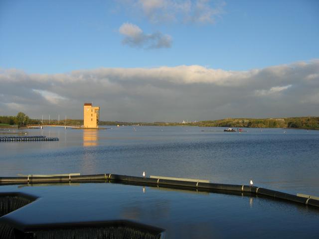 Strathclyde Loch, looking north.