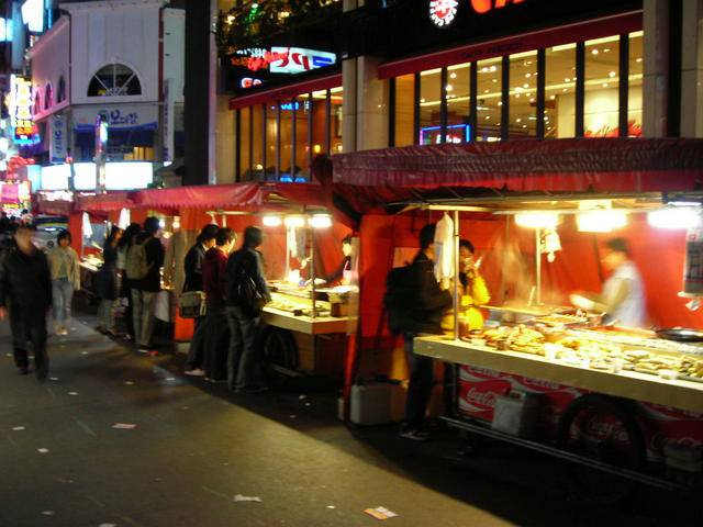 Vendors selling Korean fast food in Gangnam.