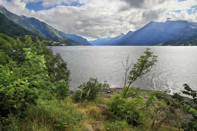 Odda villag sits at the south end of the romantic Hardangerfjord (Sørfjorden branch).