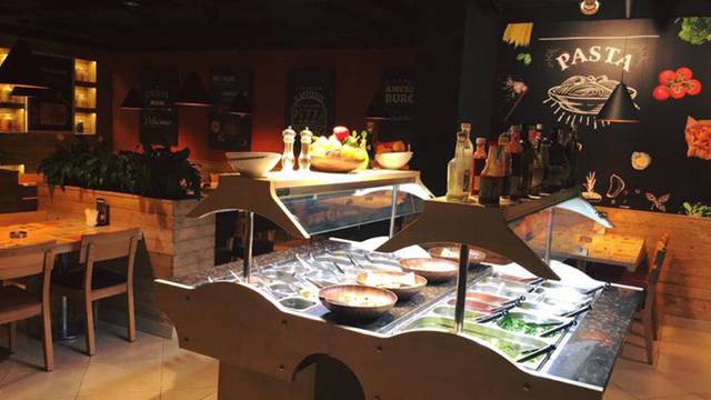 Saj Alreef Restaurant