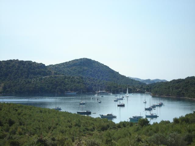 Yachts moored at the Mir bay