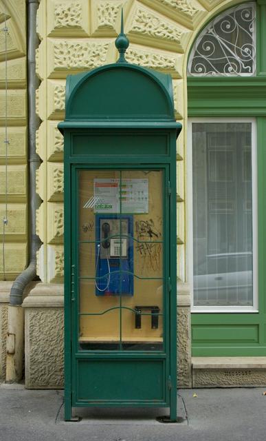 Public telephone booth - Centrum Szeged