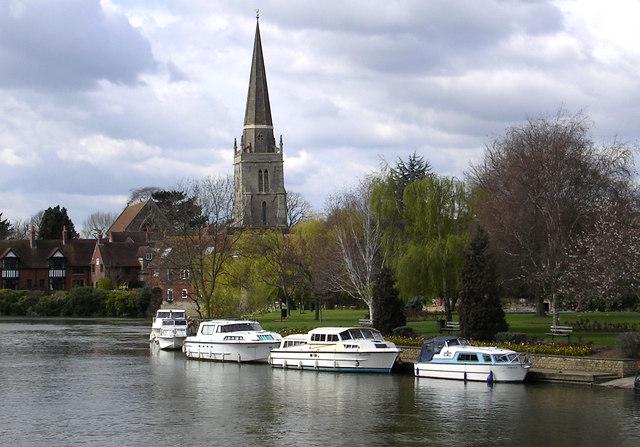 St Helen's Church and the River Thames at Abingdon
