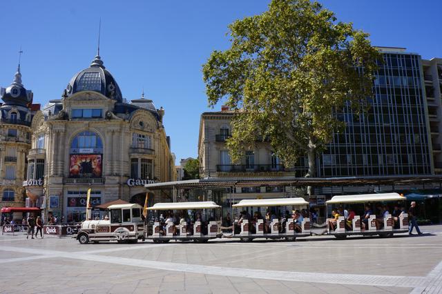 The little tourist train that drives around Montpellier