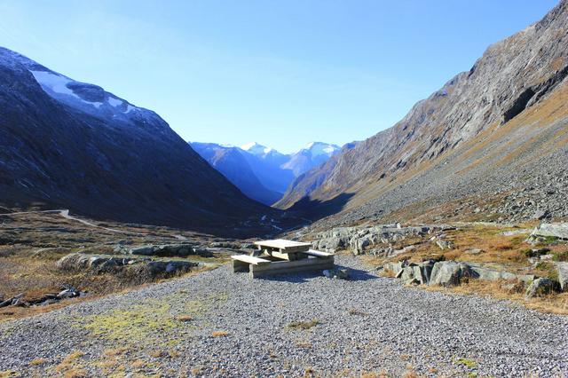 Old road at Stryn mountain pass in October