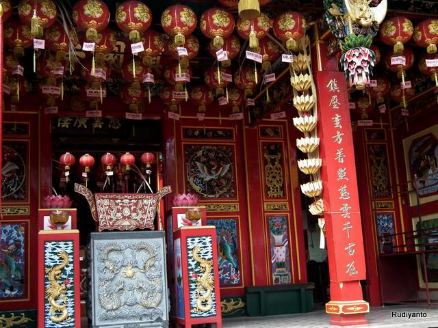 Tien Kok Sie temple, built just one year after the keraton