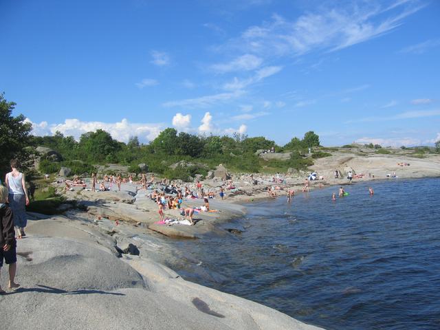 Typical "svaberg" (polished cliffs) at Tjøme