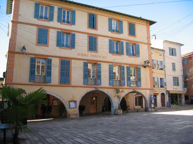 Valbonne's central square