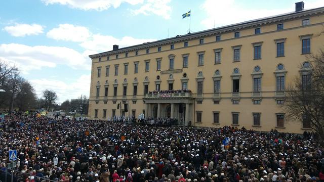 Valborg celebration outside of Carolina Rediviva.