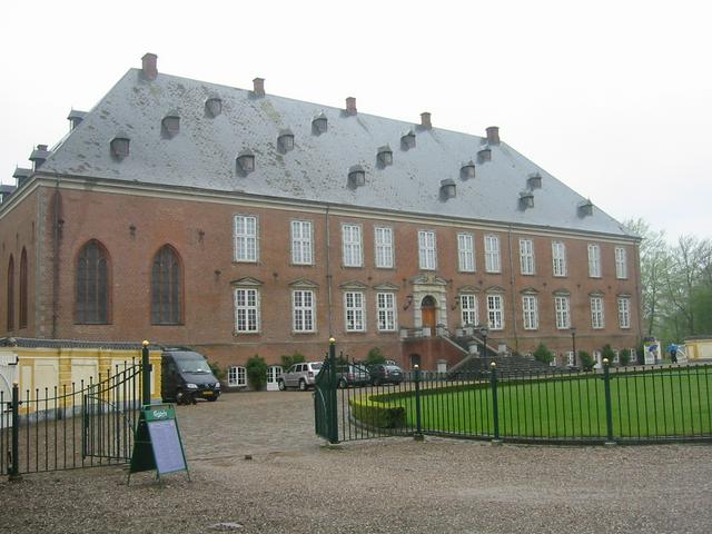 Valdemar Castle