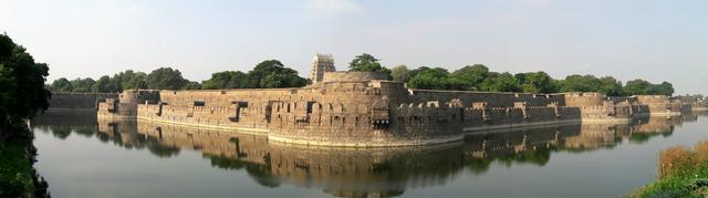 Vellore Fort and Jalakandeswarar temple Panorama