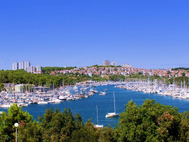 View of marina in Verudela